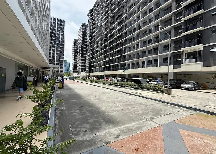 Executive 30sqm 1bedroom Family